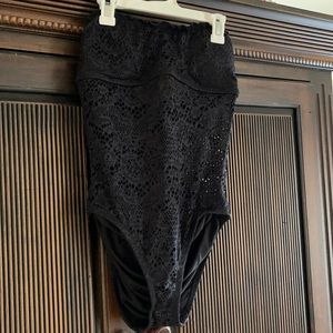 Women’s one piece bathing suit/swim wear